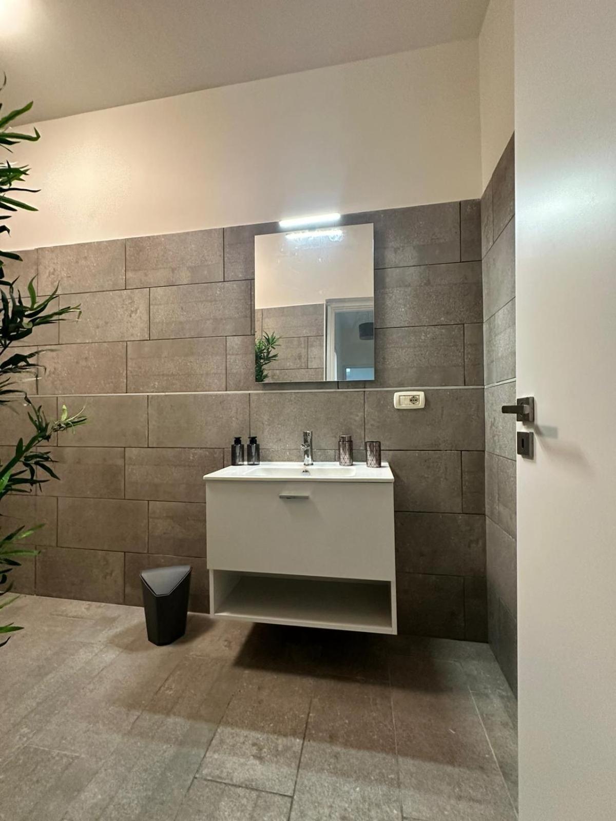 Hv Suites Decumanus Neapol Zewnętrze zdjęcie